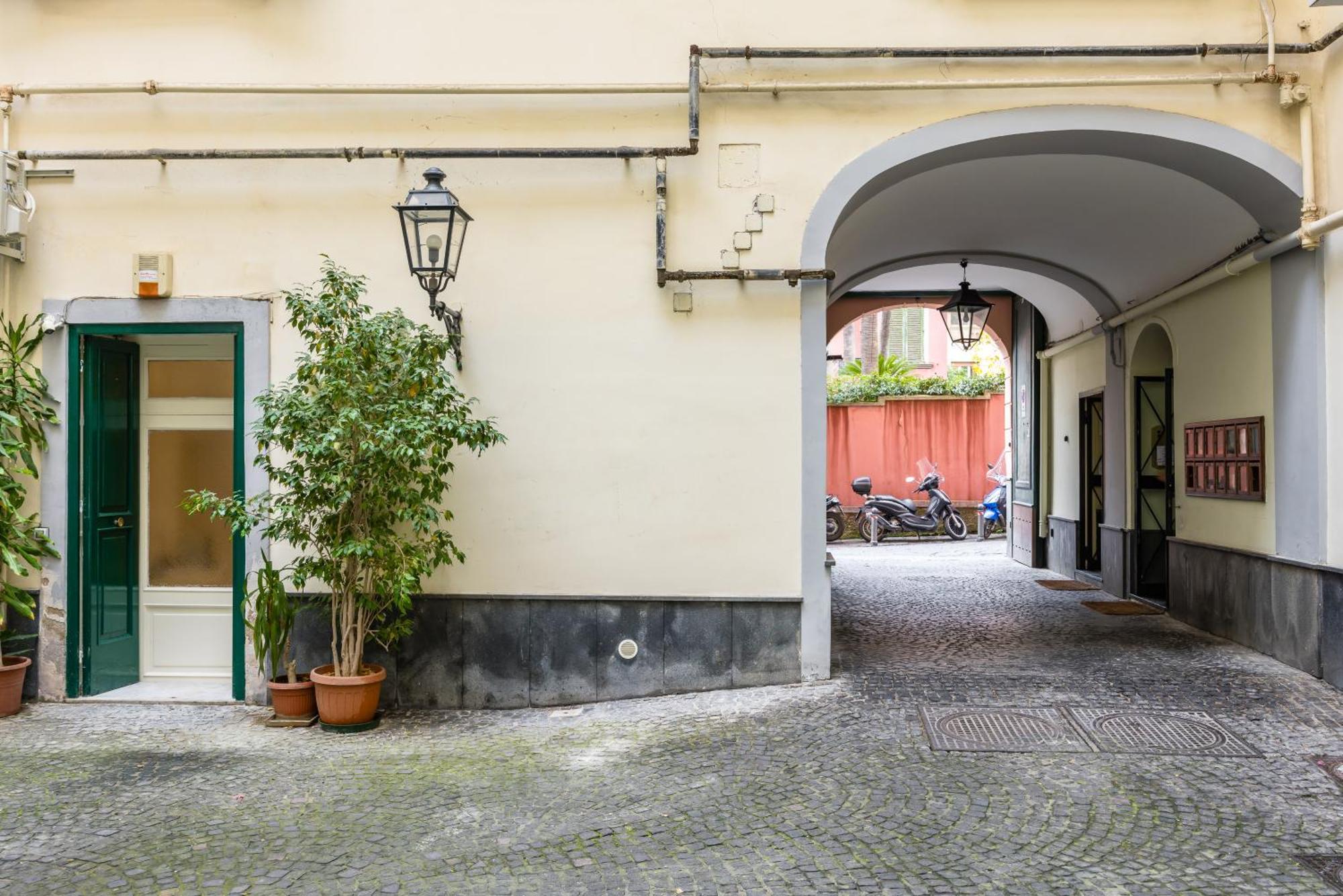 Kea Home, Entire House In The Heart Of Napoli Exterior foto
